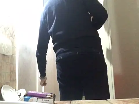 Snapshot of saber910 chatting on 03-26-26, 09:53 saber910 online show from 03-26-26, 09:53