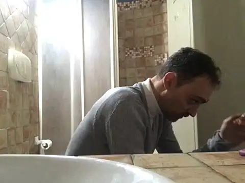 Snapshot of saber910 chatting on 04-01-26, 08:28 saber910 online show from 04-01-26, 08:28