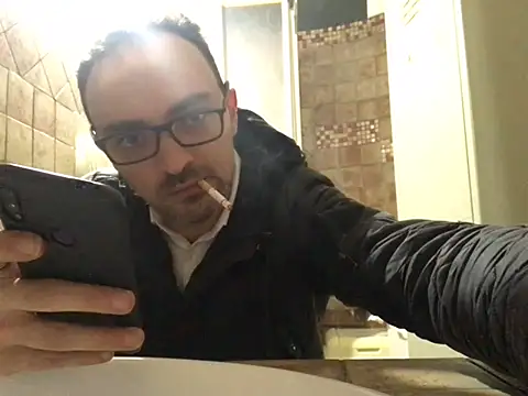 Snapshot of saber910 chatting on 04-05-26, 05:54 saber910 online show from 04-05-26, 05:54