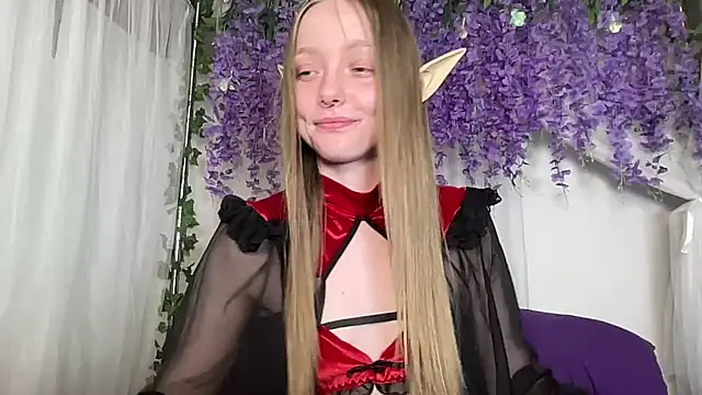 ElfGirlAna online show from 06-29-26, 03:01
