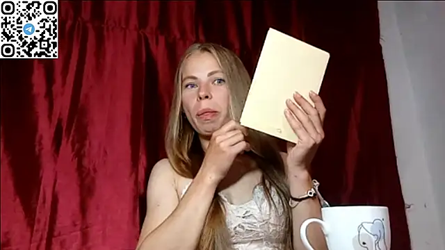 Snapshot of SilentPassion567 chatting on 06-18-26, 08:35 SilentPassion567 online show from 06-18-26, 08:35