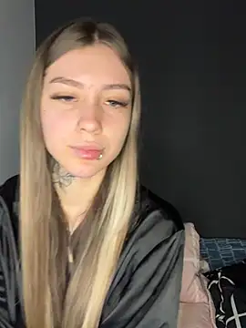 alyssa 22 online show from 06-24-26, 10:53