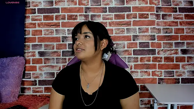 SofiiaCutee online show from 05-06-26, 02:19