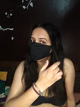 Snapshot of REENA-STRIP chatting on 04-24-26, 03:14 REENA-STRIP online show from 04-24-26, 03:14