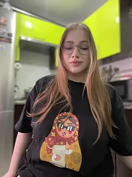 Snapshot of milana_millka chatting on 04-16-26, 10:16 milana millka online show from 04-16-26, 10:16