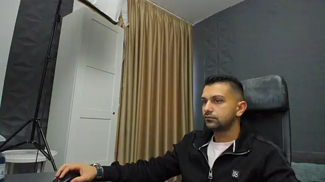 BryceReign online show from 03-22-26, 05:44