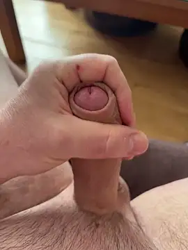 Snapshot of Brunode76 chatting on 04-08-26, 10:04 Brunode76 online show from 04-08-26, 10:04