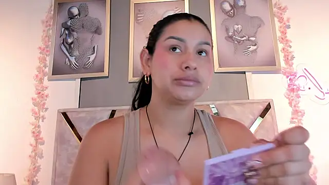 Mrs Daniels online show from 03-24-26, 12:54