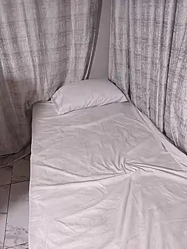 BabeThandi online show from 03-24-26, 07:52