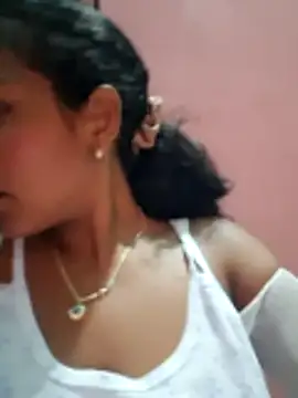 Snapshot of emily_fox01 chatting on 07-01-26, 02:57 emily fox01 online show from 07-01-26, 02:57