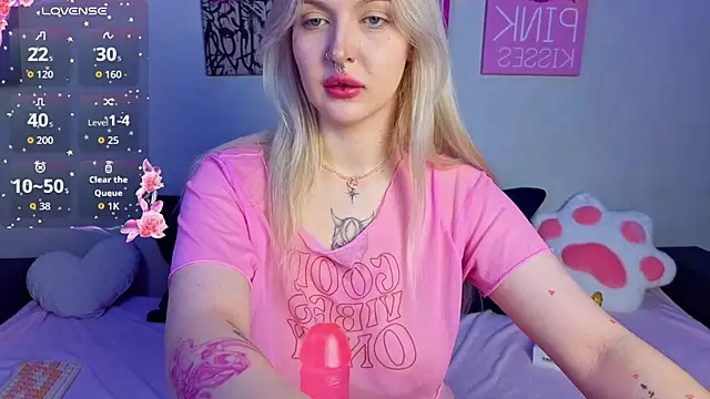 BlondieSummer online show from 08-01-26, 06:18