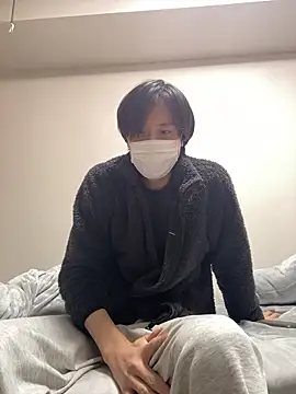 Snapshot of youta200 chatting on 04-01-26, 10:05 youta200 online show from 04-01-26, 10:05