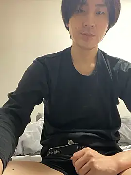 Snapshot of youta200 chatting on 04-18-26, 02:37 youta200 online show from 04-18-26, 02:37