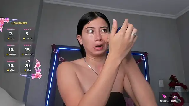 mia gomez7 online show from 04-17-26, 01:03