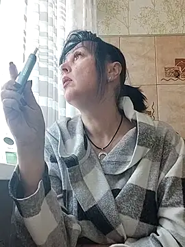 HelgaDennis online show from 03-23-26, 07:45