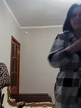 HelgaDennis online show from 03-30-26, 06:20