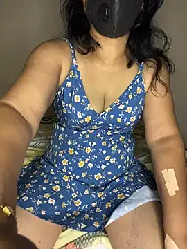 Snapshot of apsara1234 chatting on 06-16-26, 01:52 apsara1234 online show from 06-16-26, 01:52