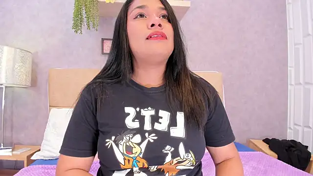 Cloee evans online show from 04-23-26, 11:53