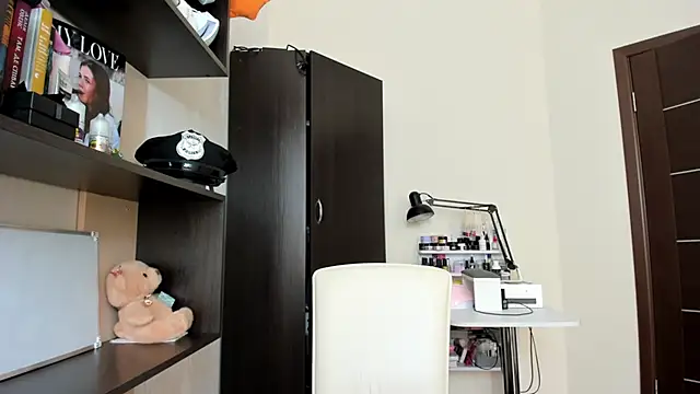 OhMyAlice online show from 07-24-26, 12:03