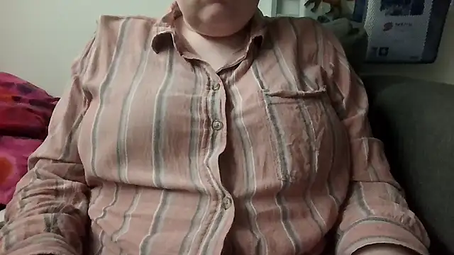 Snapshot of transmascsubbub chatting on 03-22-26, 11:52 transmascsubbub online show from 03-22-26, 11:52