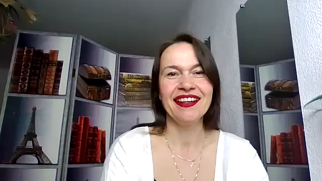 Selena Moo online show from 04-06-26, 08:48