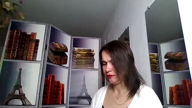 Selena Moo online show from 04-11-26, 08:29