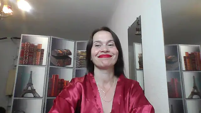 Selena Moo online show from 06-19-26, 09:29