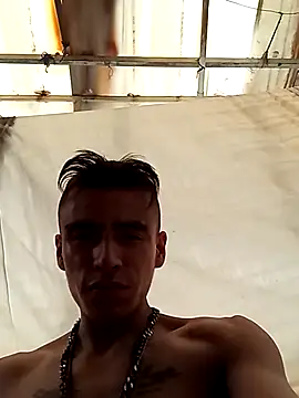 FortunateTart68 online show from 04-29-26, 09:21