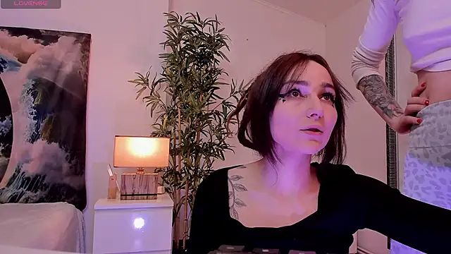 mira0 0 online show from 03-26-26, 08:25