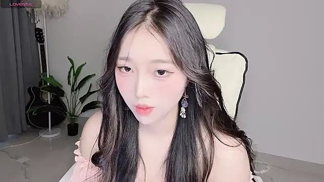 Yukiy8877 online show from 03-24-26, 09:25