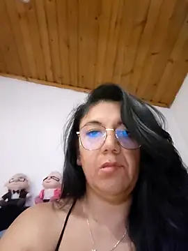 Snapshot of Mielx chatting on 03-27-26, 03:12 Mielx online show from 03-27-26, 03:12