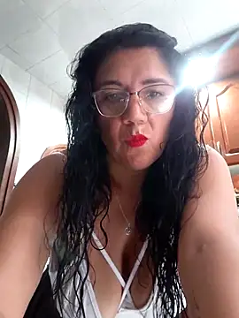 Snapshot of Mielx chatting on 04-29-26, 03:05 Mielx online show from 04-29-26, 03:05