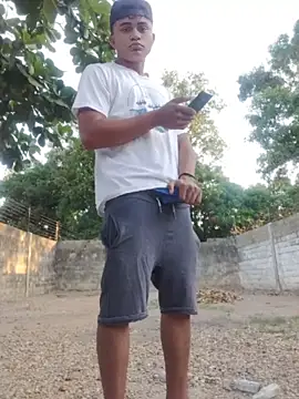 HOTRAINYGOLDEN online show from 03-23-26, 11:14