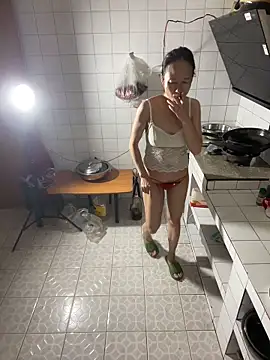 lilysister66 online show from 05-24-26, 02:44