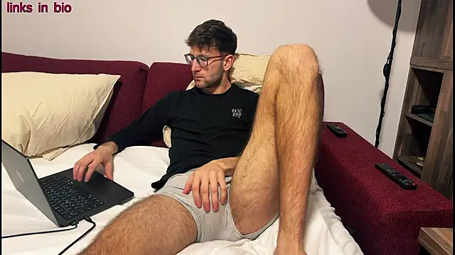 Snapshot of SoloUno0 chatting on 03-21-26, 06:55 SoloUno0 online show from 03-21-26, 06:55