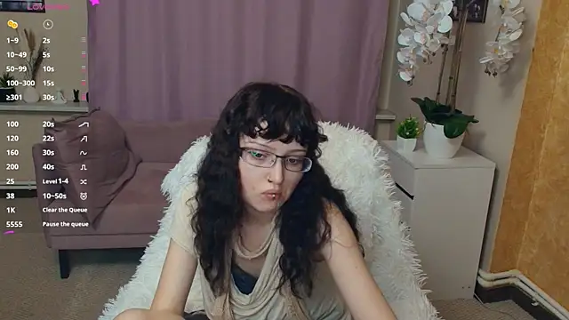 Snapshot of JordanSvetlik chatting on 06-11-26, 07:45 JordanSvetlik online show from 06-11-26, 07:45
