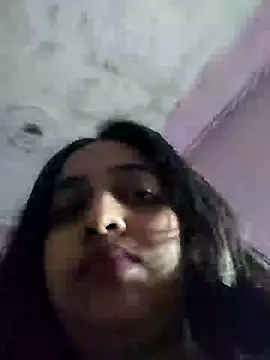 Snapshot of ALIZA_FENDY chatting on 07-13-26, 01:36 ALIZA FENDY online show from 07-13-26, 01:36