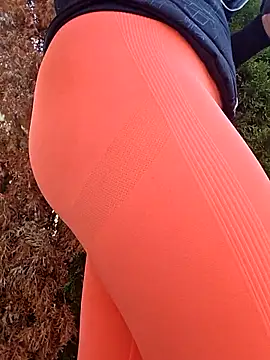 SellenaGomez online show from 03-26-26, 07:58