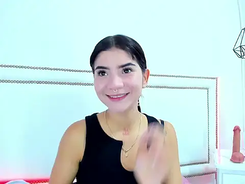 emma-sandoval online show from 05-31-26, 04:03