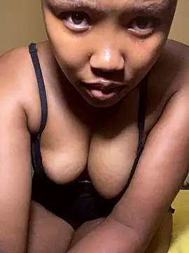 Prettiestheavenly online show from 03-22-26, 06:33