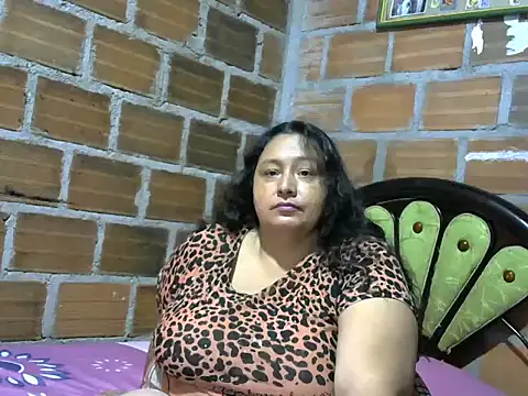 Snapshot of tistmature-69 chatting on 03-31-26, 01:33 tistmature-69 online show from 03-31-26, 01:33