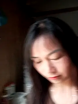 Snapshot of Cute-flowers chatting on 04-01-26, 01:17 Cute-flowers online show from 04-01-26, 01:17