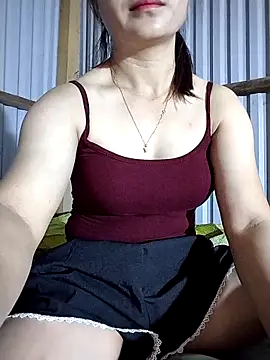 Snapshot of Cute-flowers chatting on 05-04-26, 10:39 Cute-flowers online show from 05-04-26, 10:39