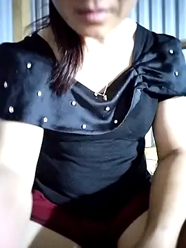 Snapshot of Cute-flowers chatting on 05-09-26, 12:10 Cute-flowers online show from 05-09-26, 12:10