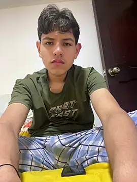 juanma759 online show from 04-07-26, 03:18