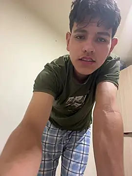 Snapshot of juanma759 chatting on 07-18-26, 04:49 juanma759 online show from 07-18-26, 04:49