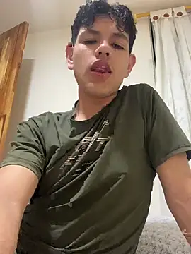 Snapshot of juanma759 chatting on 07-20-26, 04:16 juanma759 online show from 07-20-26, 04:16