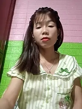 AmyLinee01 online show from 06-03-26, 03:39