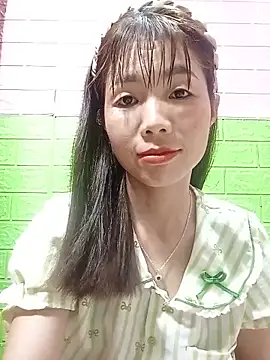AmyLinee01 online show from 06-16-26, 12:08