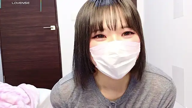 HONO  0 0   online show from 03-23-26, 01:04